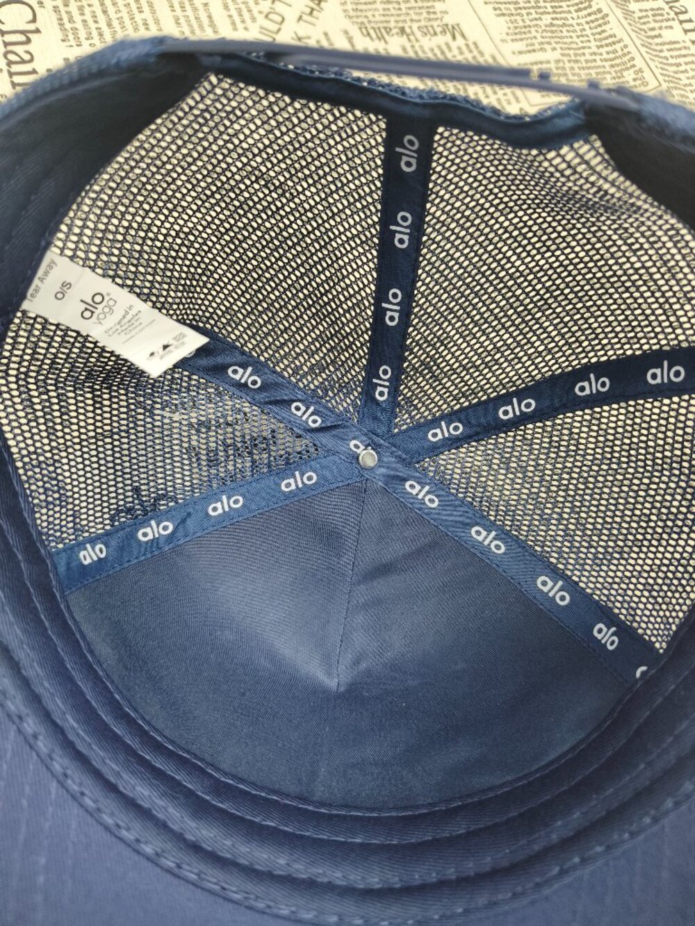 Unisex Alo Yoga District Trucker Hat Stealth 💙Navy Blue NWT🌊 - Picture 6 of 6